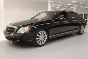  Maybach    Mercedes-Benz