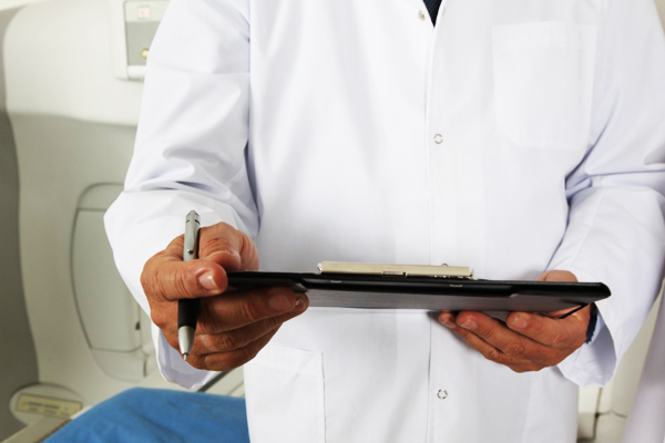 Лечение лекарственной, наркологической и алкогольной зависимости в XXI веке: основные направления и отличия в подходе