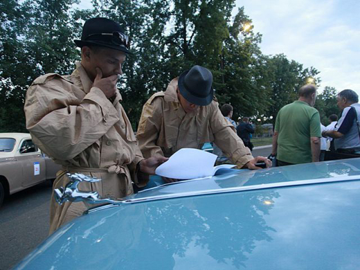 Раритетные автомобили выехали на улицы Нижнего Новгорода(фото)