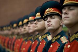 Госдума обвинила правительство в непонимании нужд армии