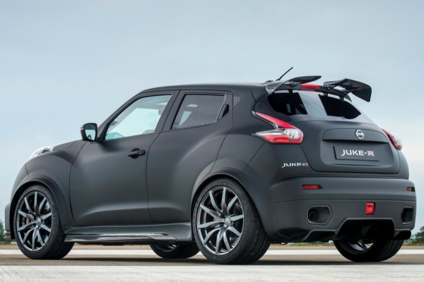  Nissan Juke-R    600 