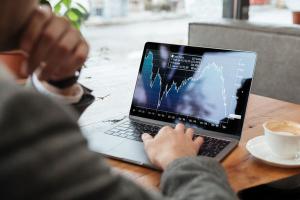 Kryntal трейдер: отзывы, инновационный подход к освоению трейдинга