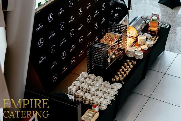 Организация выездного мероприятия: формат, площадка, меню и экономика проекта без рисков