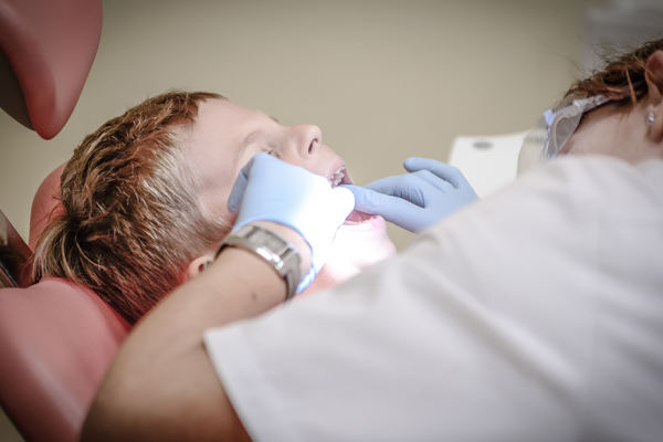 Особенности диагностики зубных заболеваний у детей