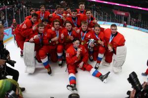 Сборная России по хоккею завоевала золото юношеских Олимпийских игр
