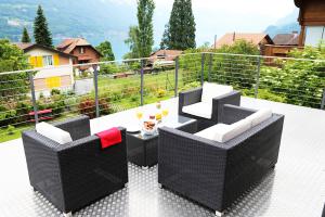 Ограждение для террасы: безопасность, комфорт и стиль в одном решении