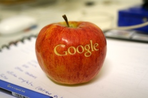  3D-  Apple  Google 