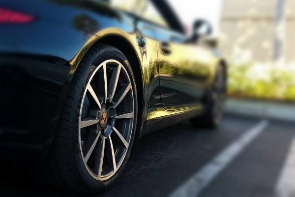 Какой диаметр у шины для диска R18 на авто