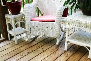 Вагонка, доска пола и имитация бруса: основные погонажные изделия для интерьеров