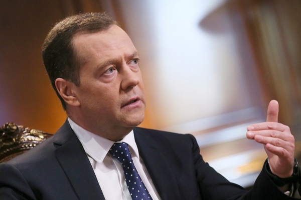Медведев считает, что ВС России пора расчехлять арсеналы с кассетными боеприпасами