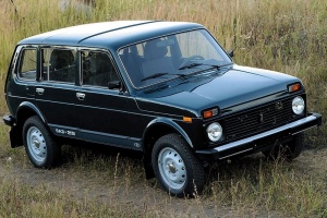 ǻ       Lada 4x4