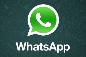  iPhone       WhatsApp