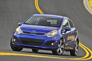  KIA Rio     