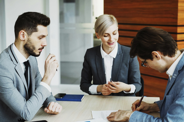 Международный консалтинг: ваш компас в мире финансов и иммиграции