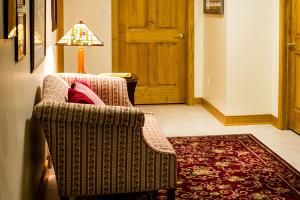 Топовые идеи для оформления прихожей в современном стиле