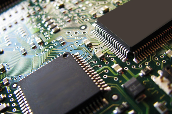 Поставка электронных компонентов для спецтехники: контроль качества и защита от подделок