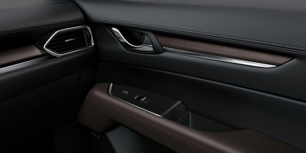 Дверные карты нового Mazda CX5