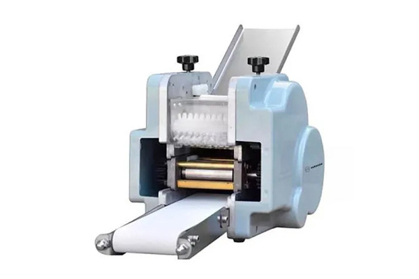 Как выбрать тестораскаточную машину для пекарни: руководство по типам и параметрам