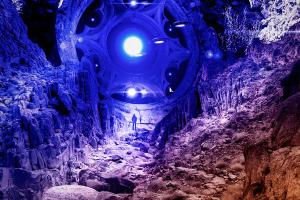 Подземные заводы неизвестной цивилизации