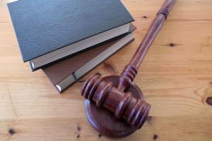 Представительство в арбитражном суде: примеры и основания для привлечения представителей